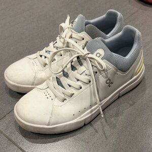 Womens On Roger Federer Sneakers